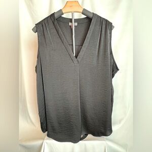 Vince Camuto Sleeveless Rumpled Satin Top - Black - 2X